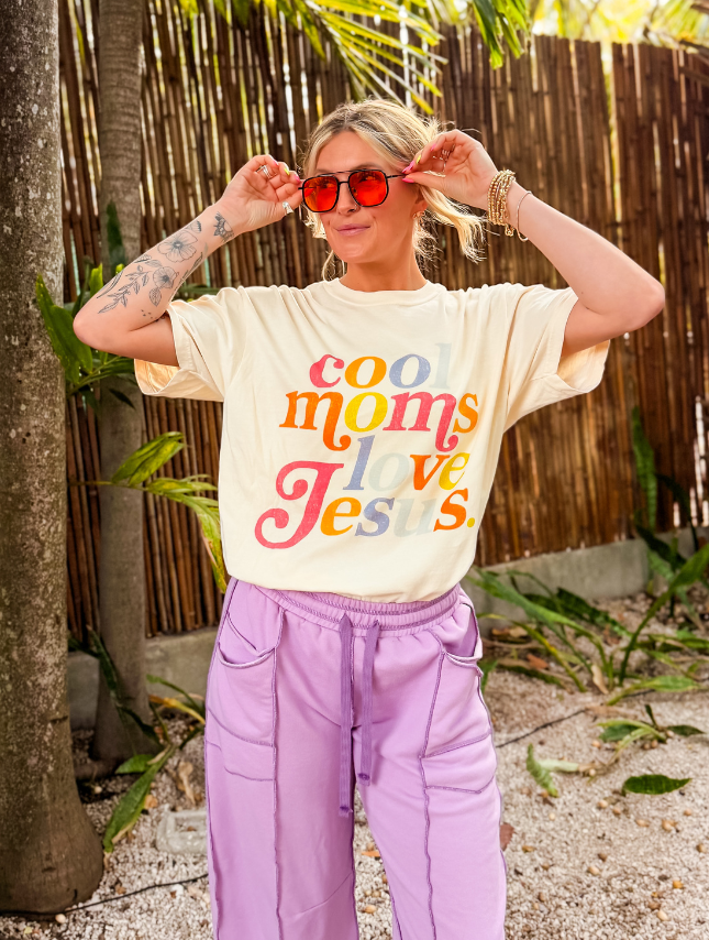model wearing worthy wear tee